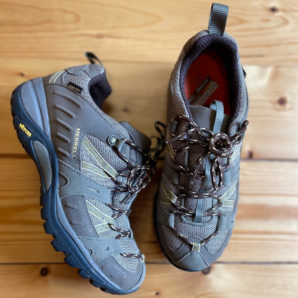 Merrell Continuum Women's Hiking Shoes Size 7 OrthoLite Vibram Gore Tex QForm